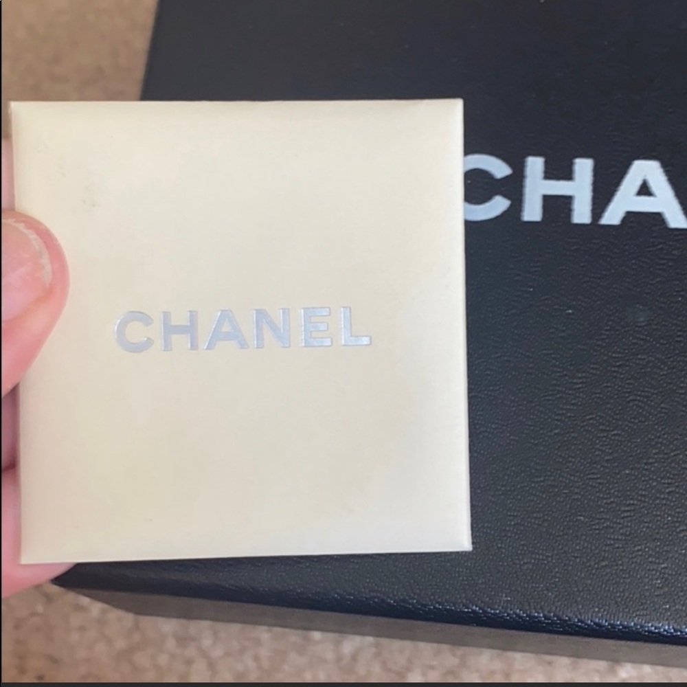 Chanel French wallet quilted Caviar leather - Picture 12 of 13